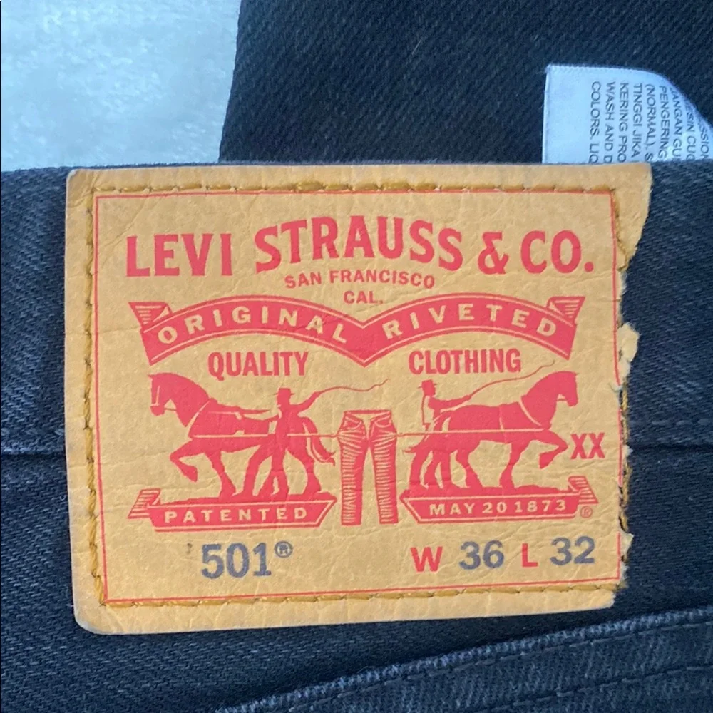 LEVI’S Men's Black Jeans. Size W 36 L 32